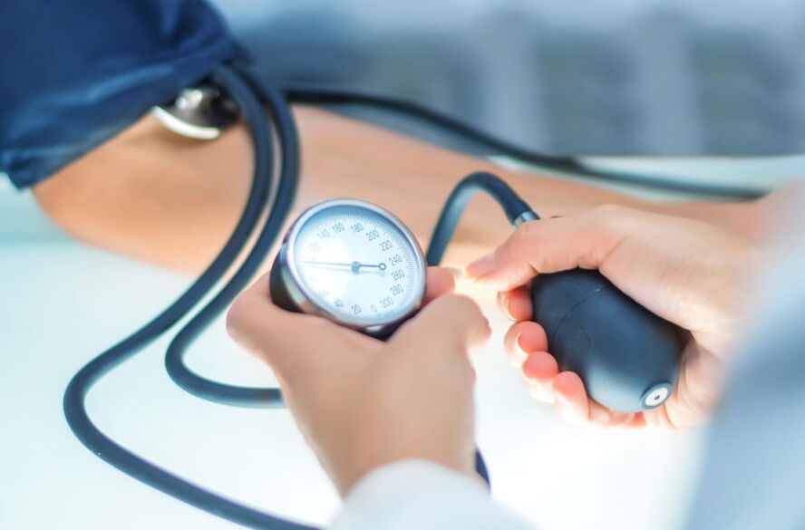 measure your blood pressure when you stop smoking